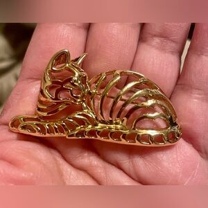 Gold Cat Brooch Pin